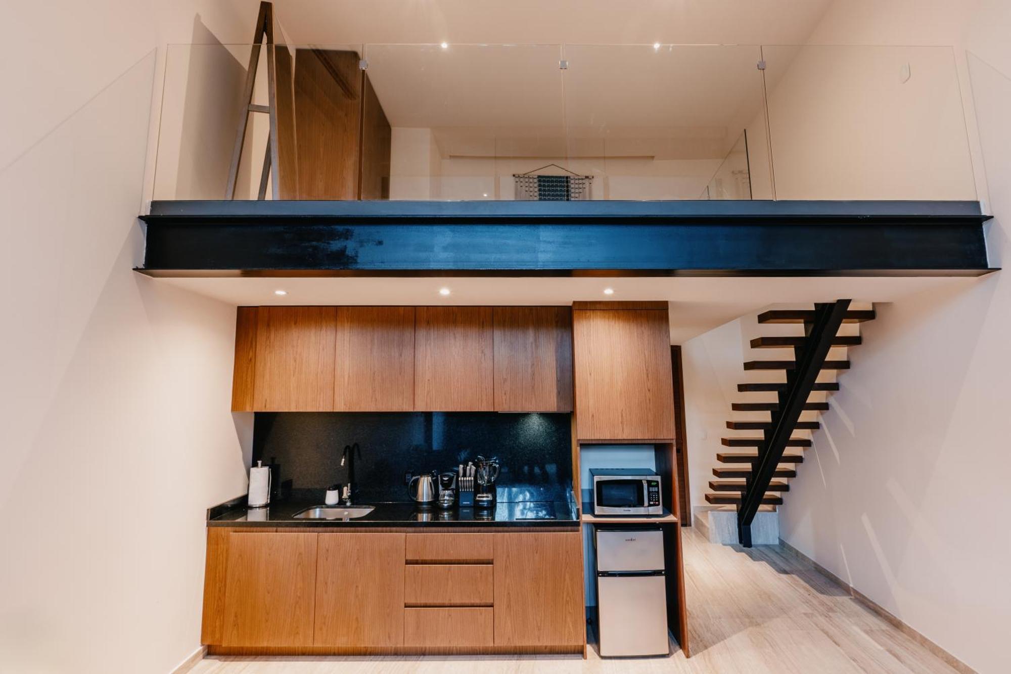 Gorgeous Loft In Mistiq Temple 2 Apartment *